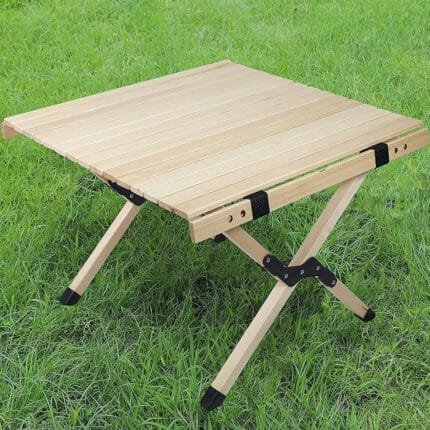 Folding tables